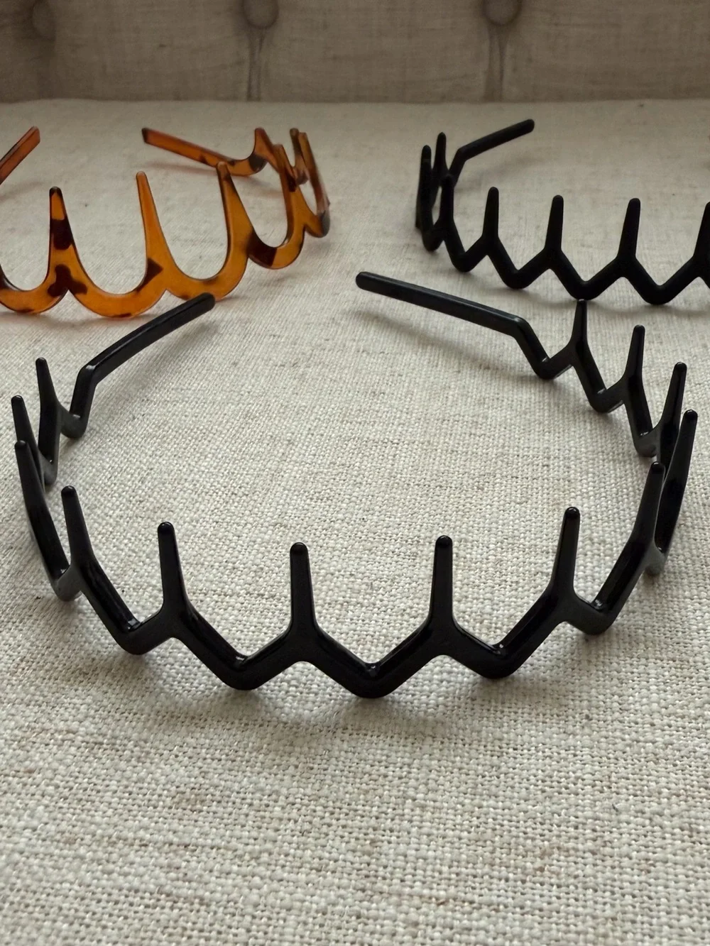 Zigzag Teeth Headbands